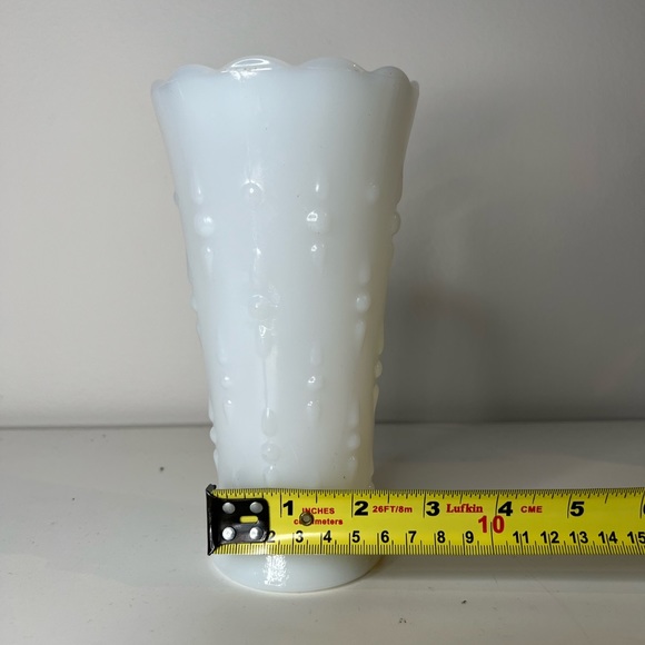 Antique Vintage Milk Glass Vase - Dots - Picture 4 of 7